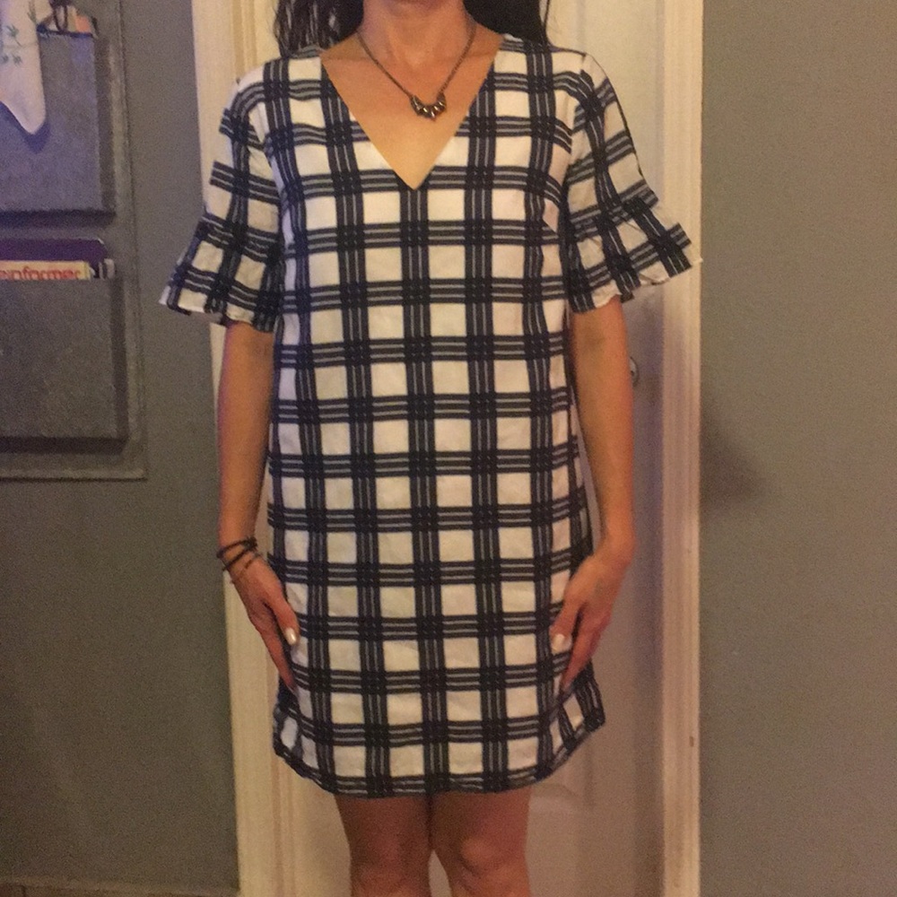 Plaid/ checkered Madewell dress sz 2 ruffle sleeve